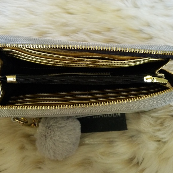 Steve Madden Wristlet - Picture 3 of 3